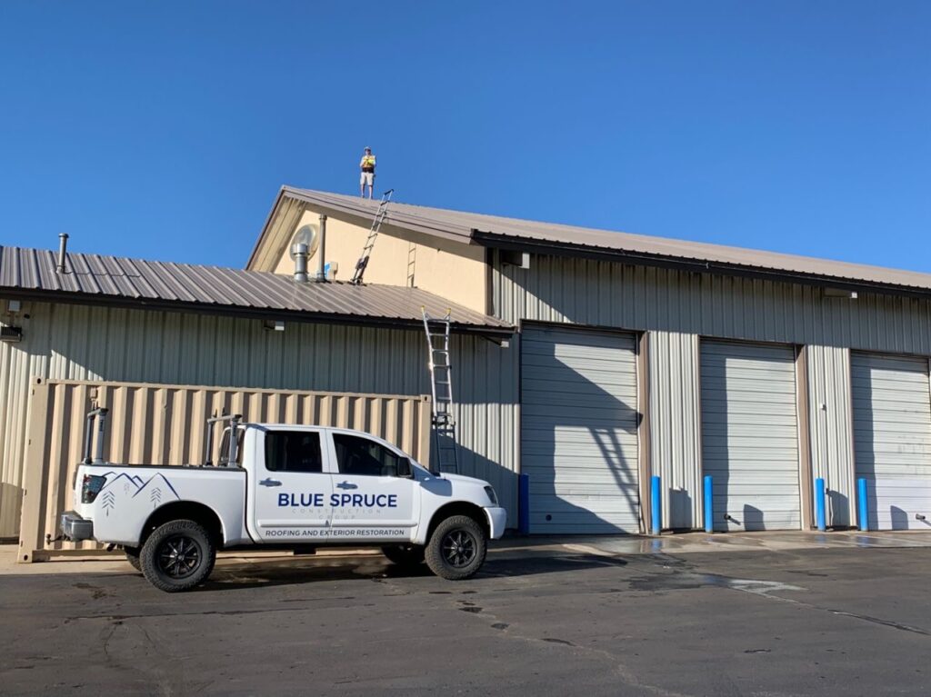 Standing seam metal roofing